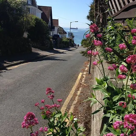 Chellowdene 4* Falmouth
